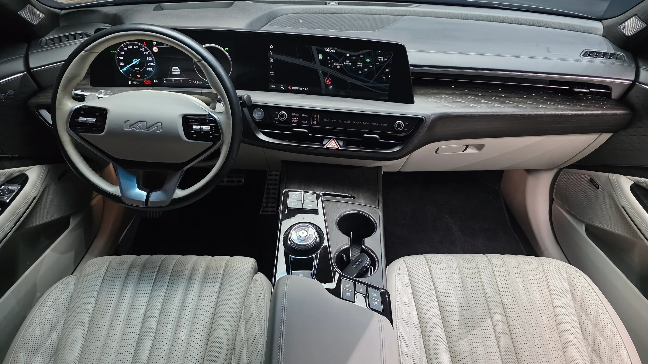 Kia K8 2022 4/5