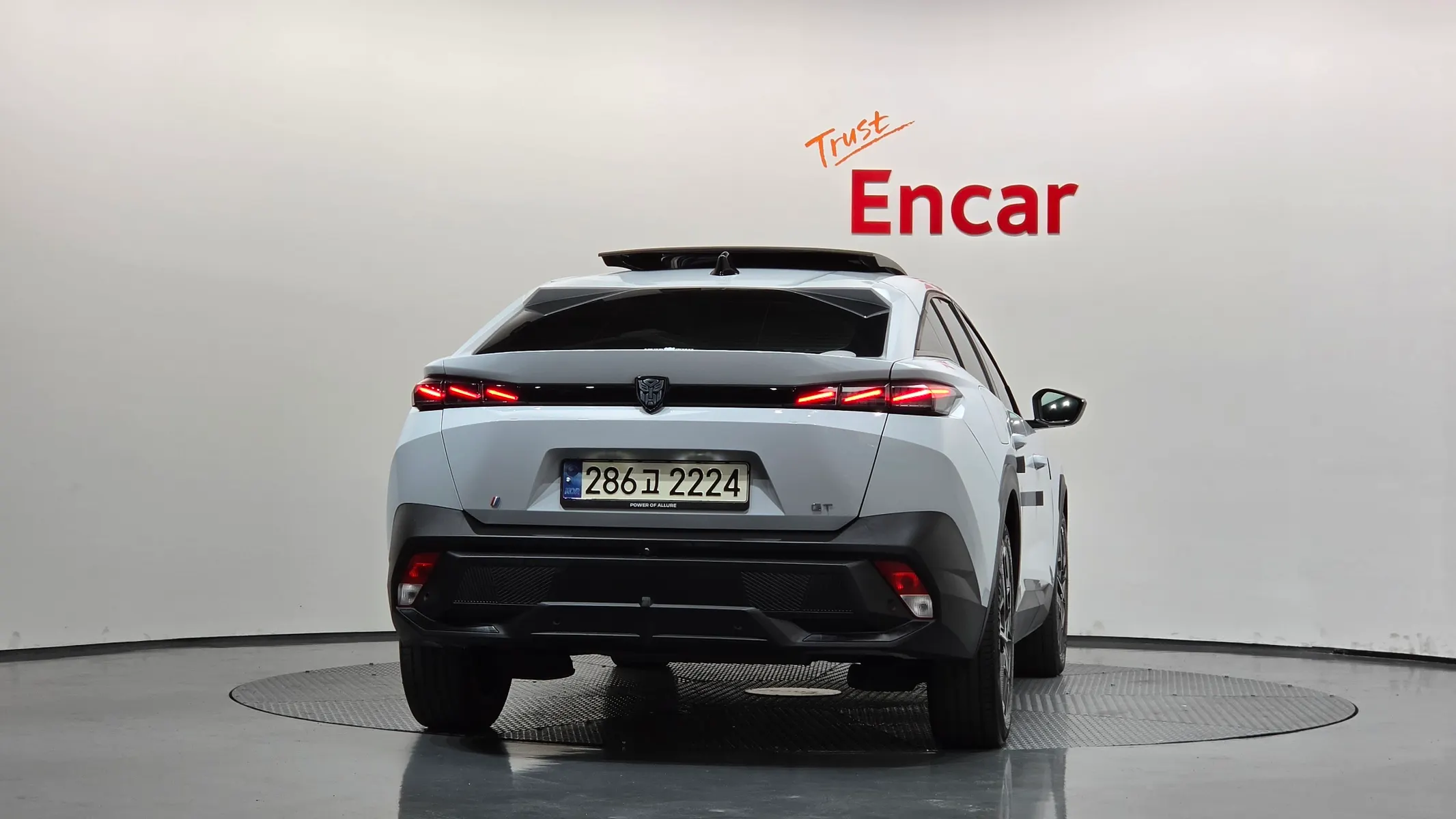Peugeot 408 1.2 Pure Tech GT 2024 3/5