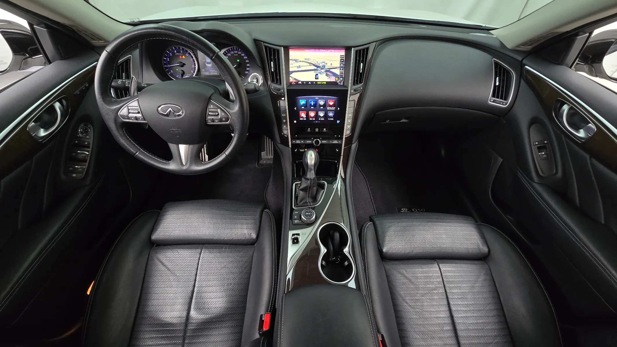 Infiniti Q50 3.5 2015 4/5