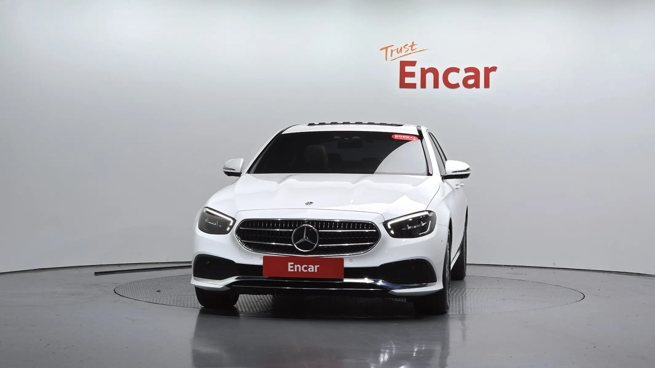 Mercedes-Benz E-Class W213 E250 2023 2/31