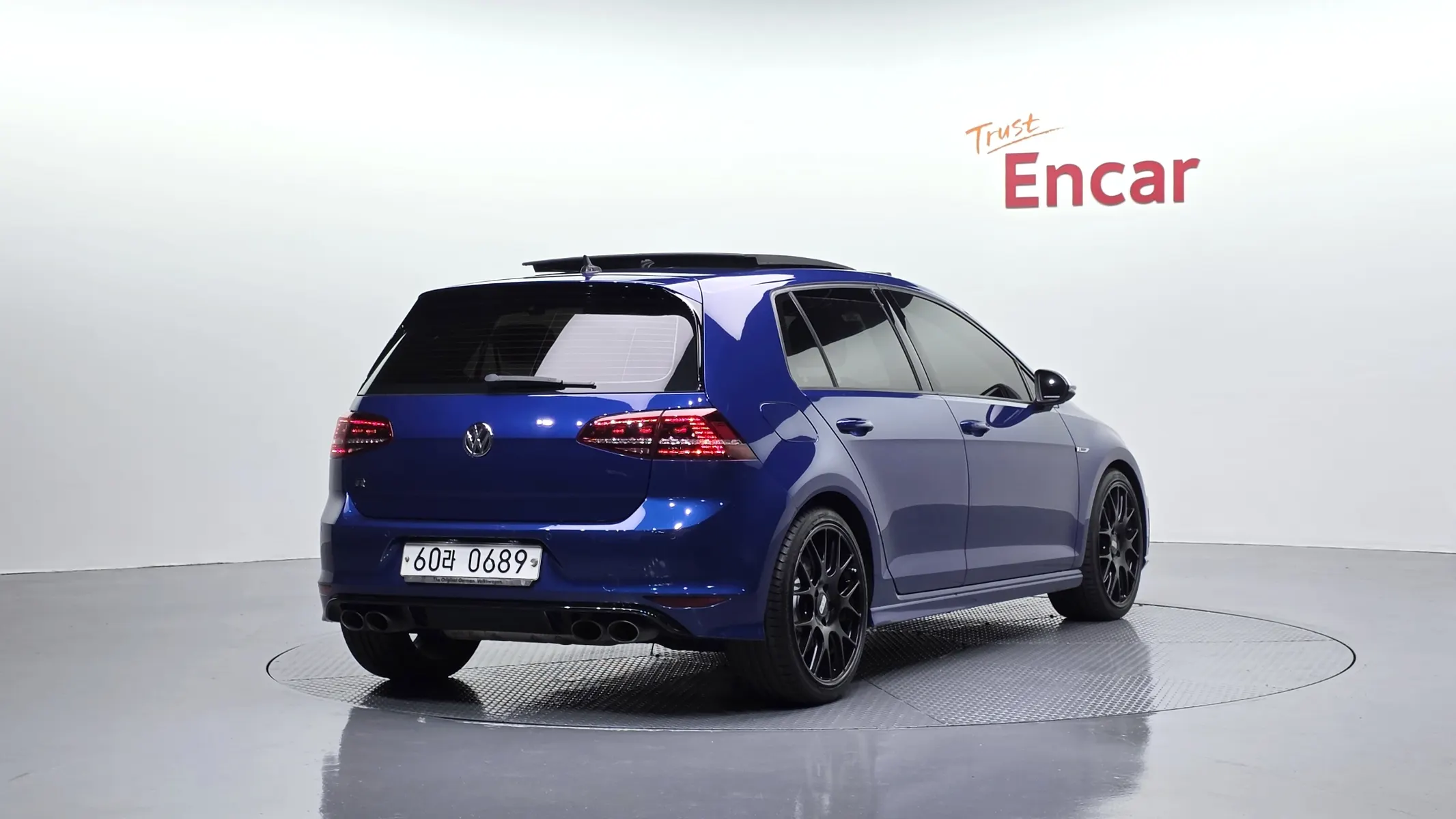 Volkswagen 7 2.0 R 2015 2/21
