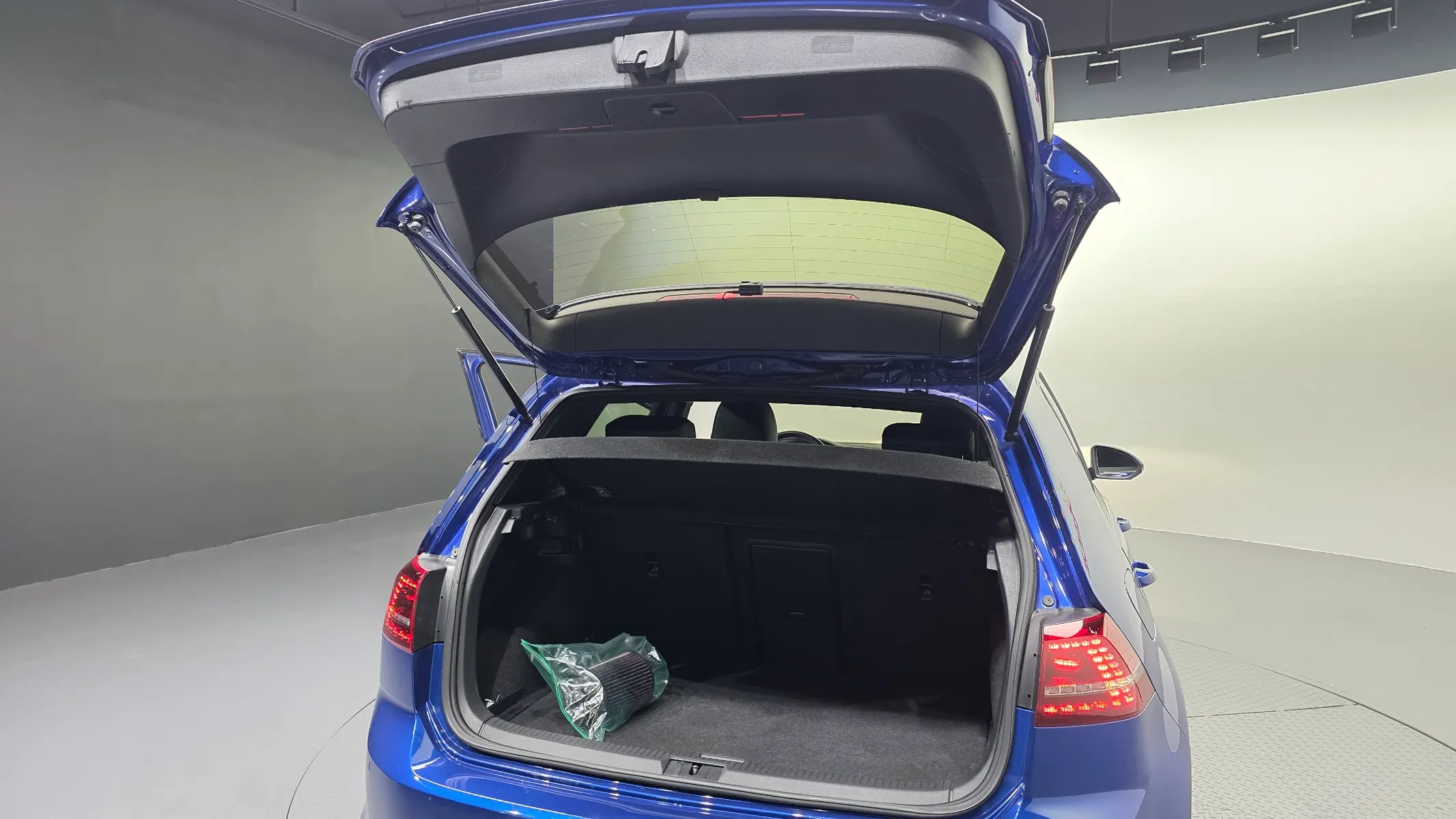 Volkswagen 7 2.0 R 2015 20/21