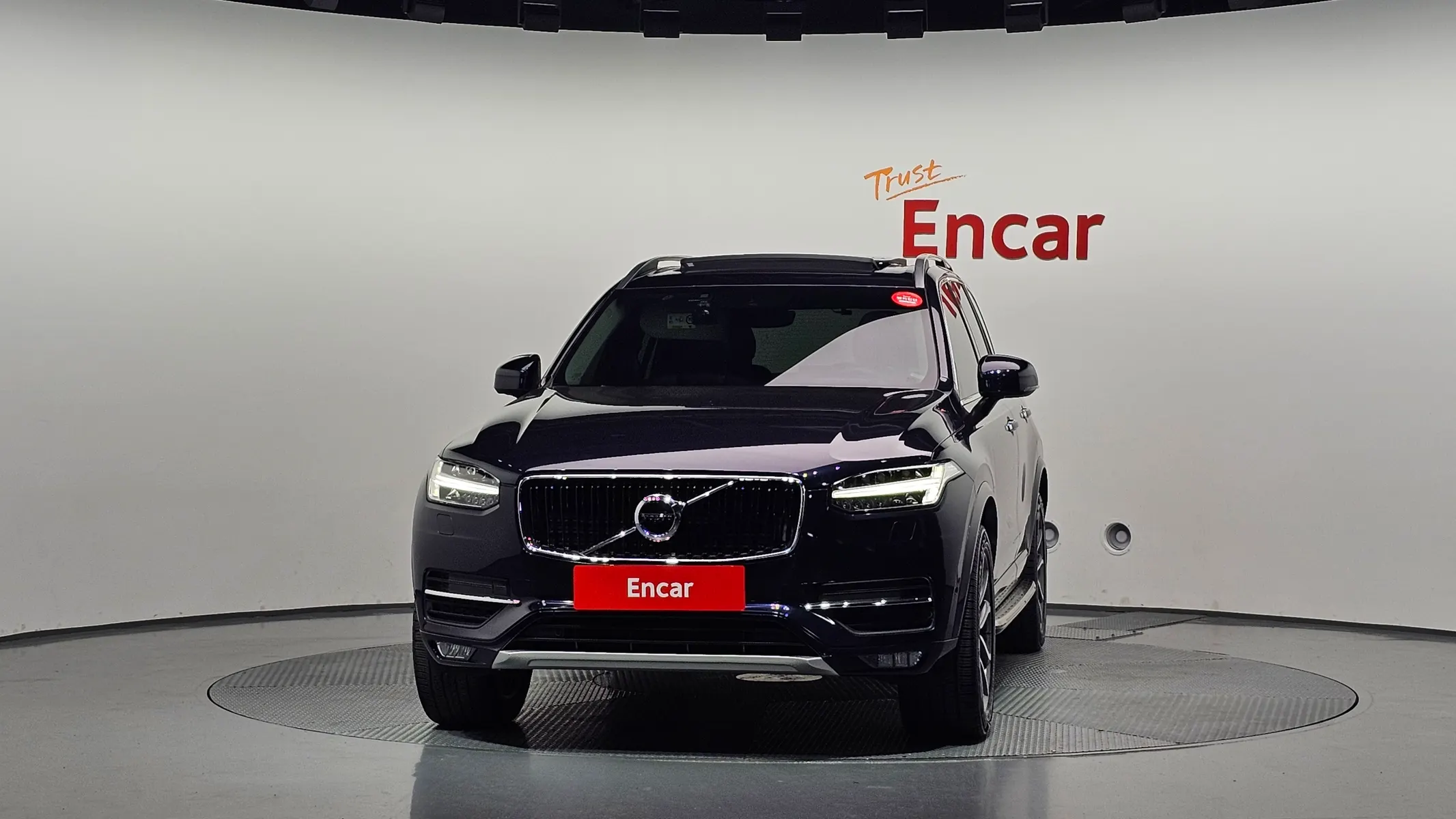 Volvo XC90 2 D5 2016 2/5