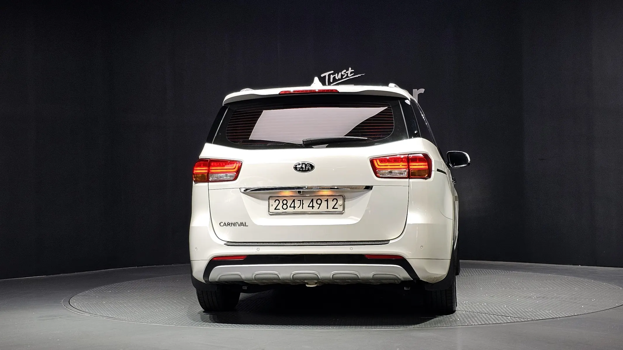 Kia 카니발 9 2017 3/5