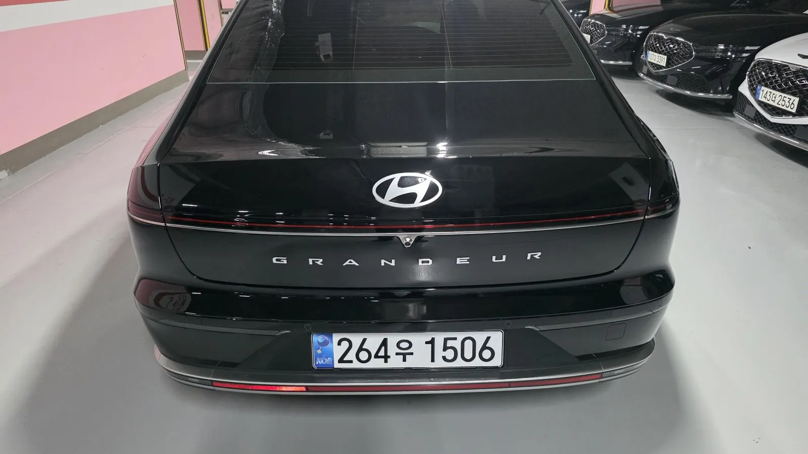 Hyundai (GN7) 2024 3/5