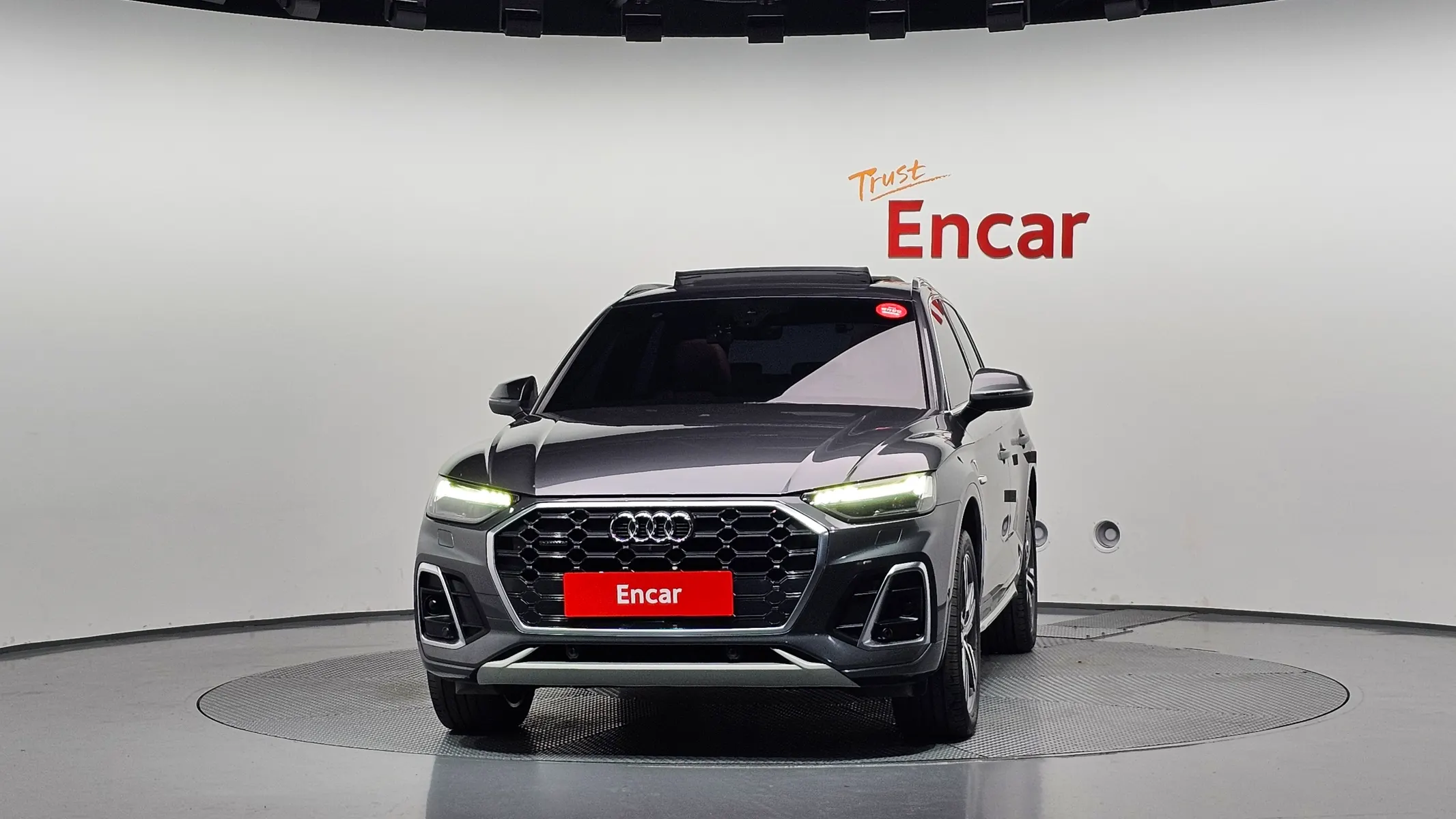 Audi Q5 (FY) 40 TDI 2021 3/39