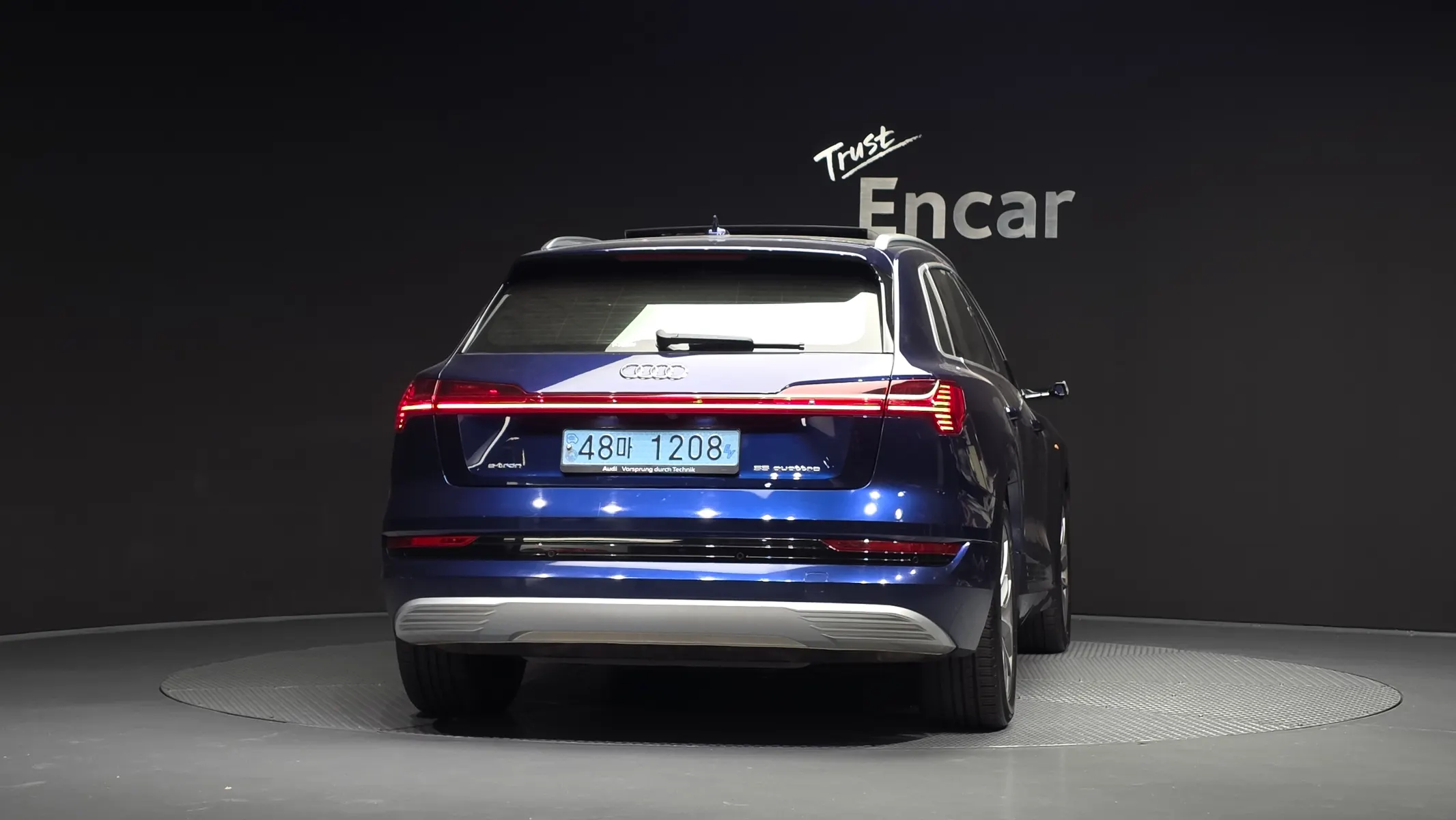 Audi e- 55 2020 3/34
