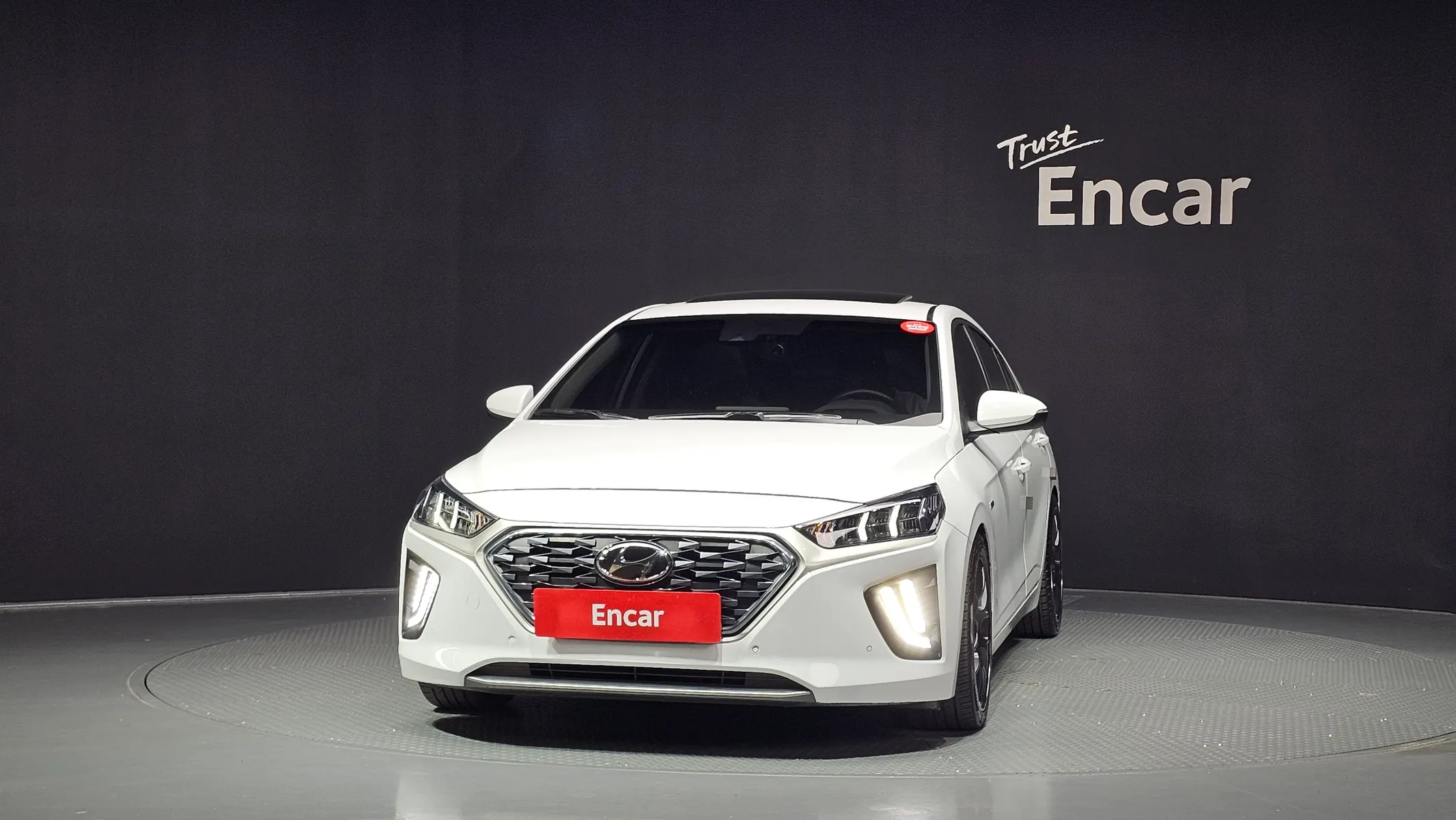 Hyundai 아이오닉 하이브리드 1.6 HEV 2019 2/5