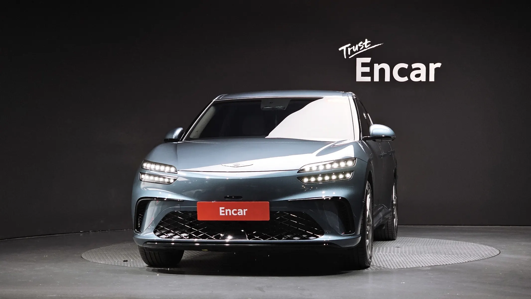 Genesis GV60 AWD 2026 2/5