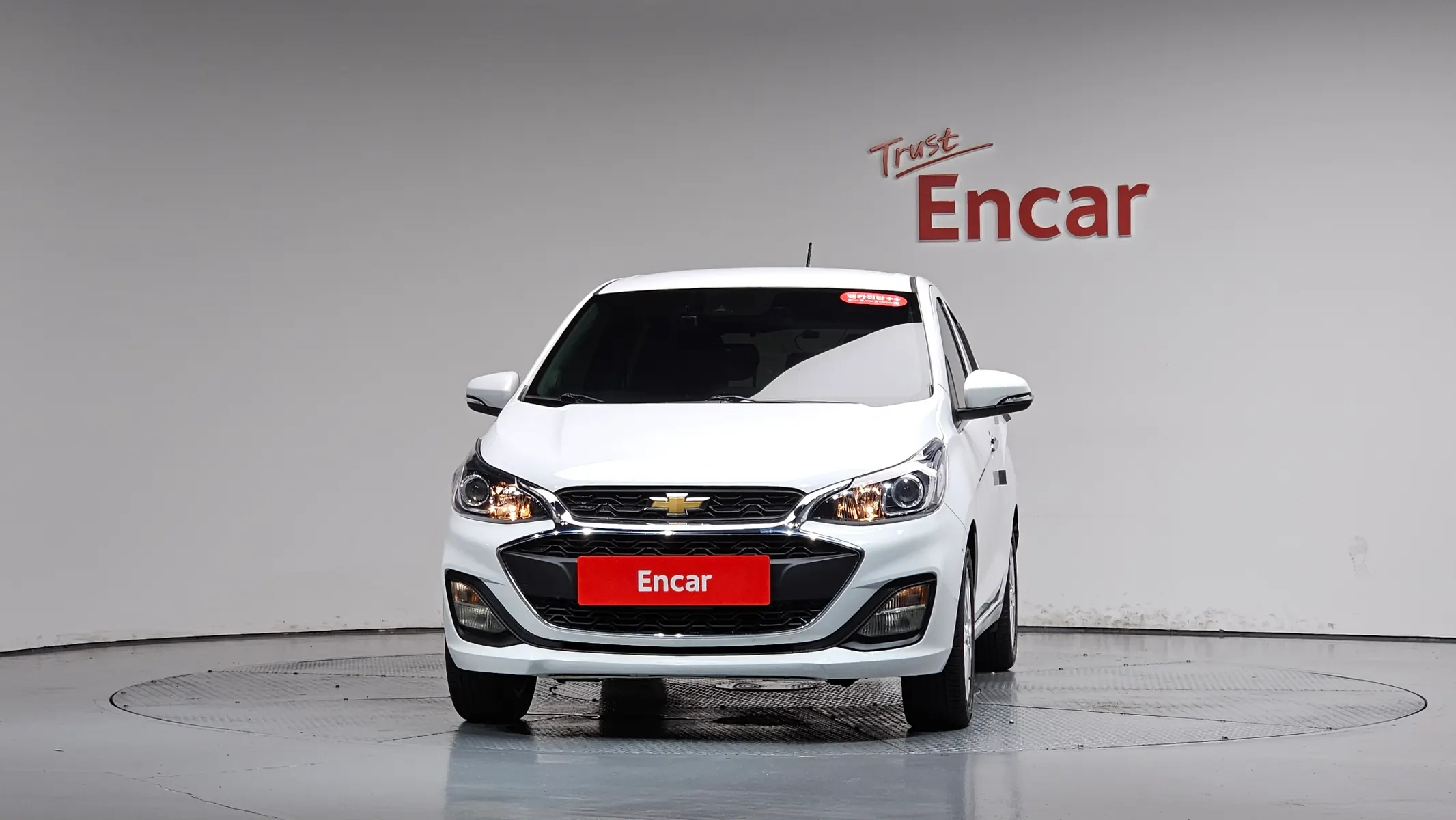 Chevrolet Spark 2021 2/5