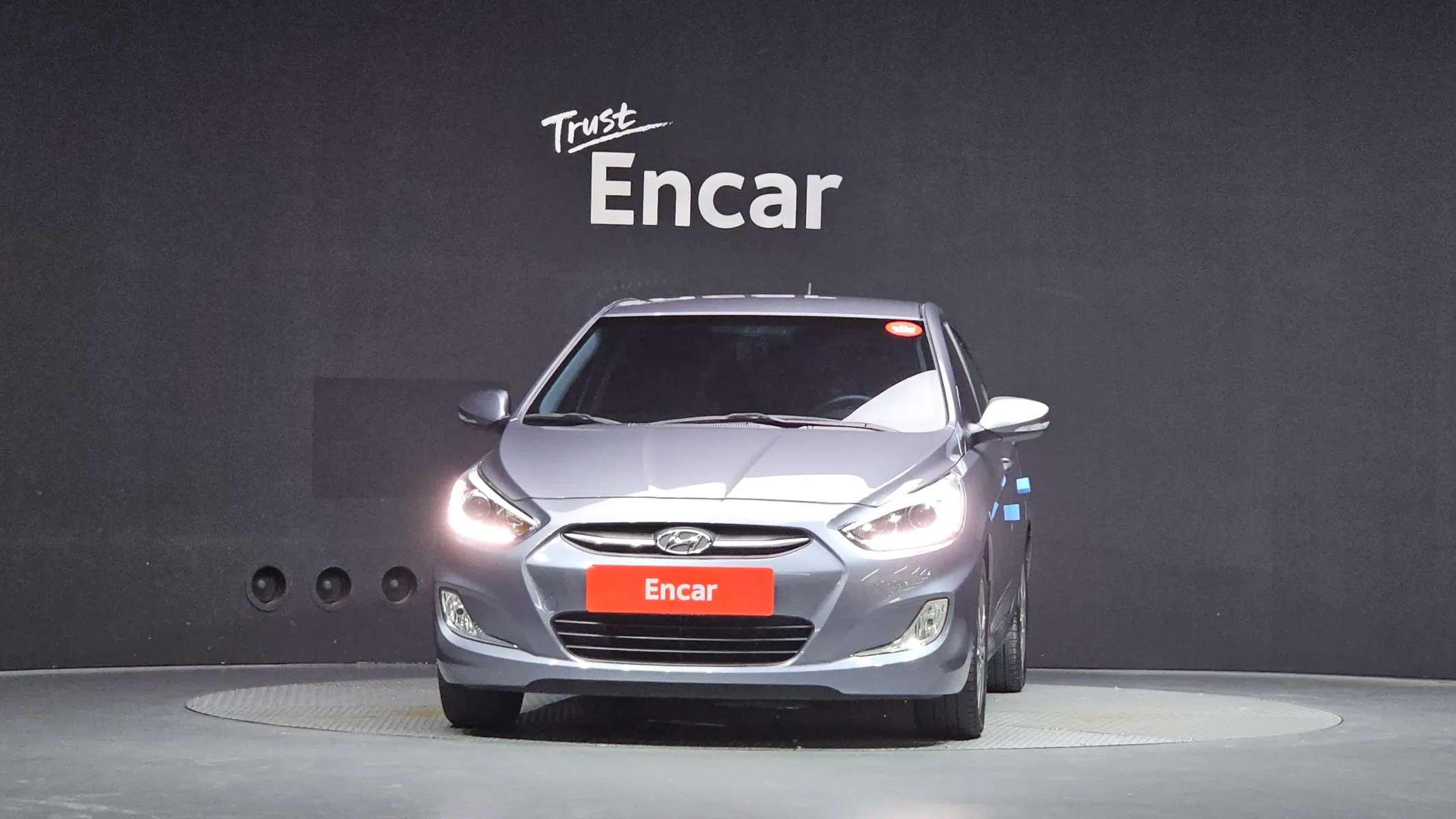 Hyundai () 1.6 GDI 2015 2/5