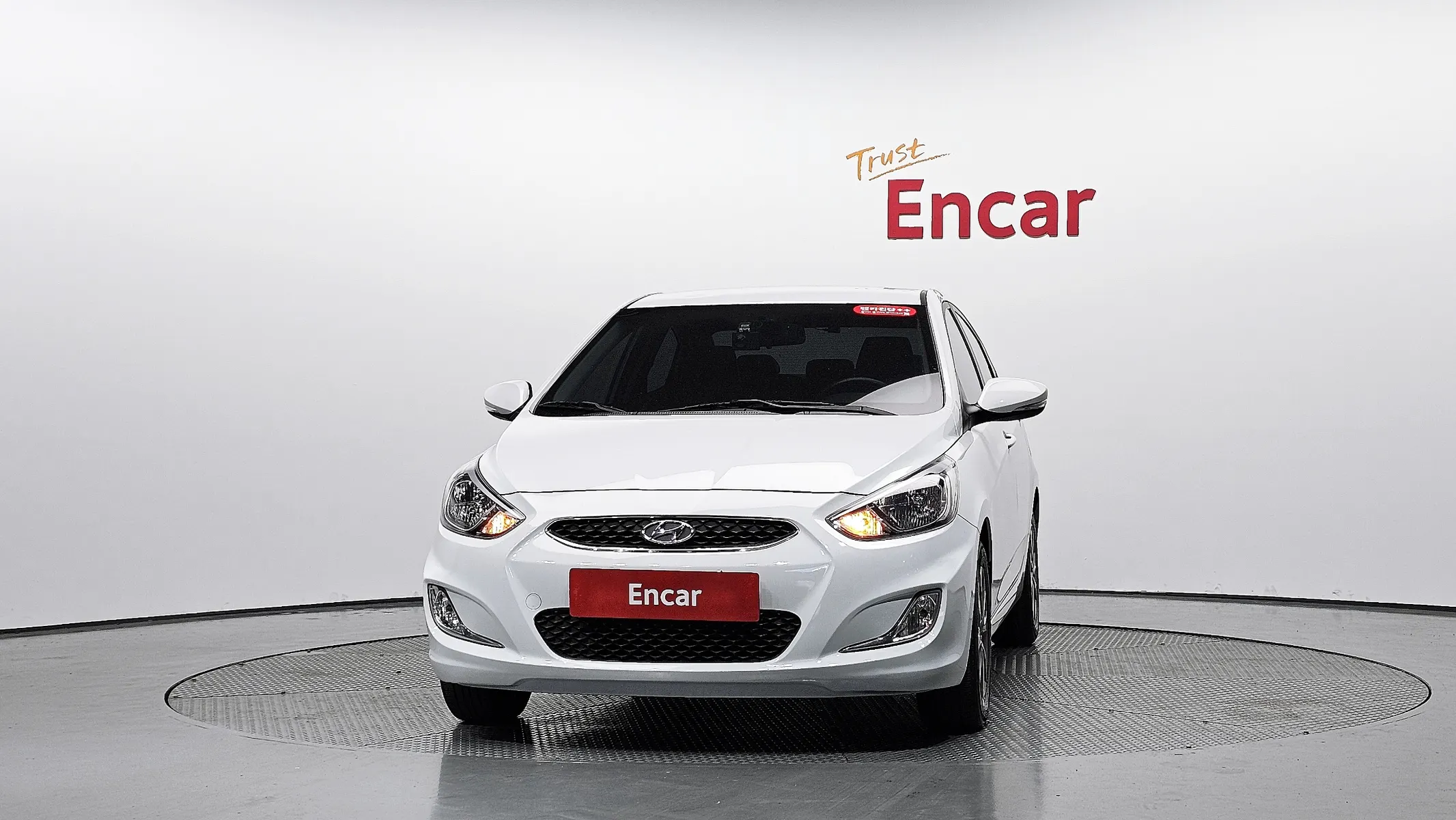 Hyundai () 1.4 VVT 2018 2/5