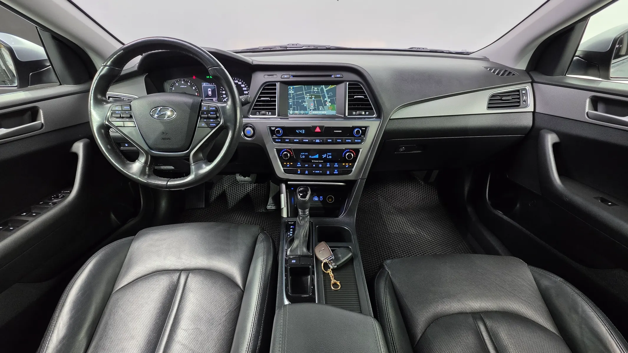 Hyundai LF LPI 2015 4/5