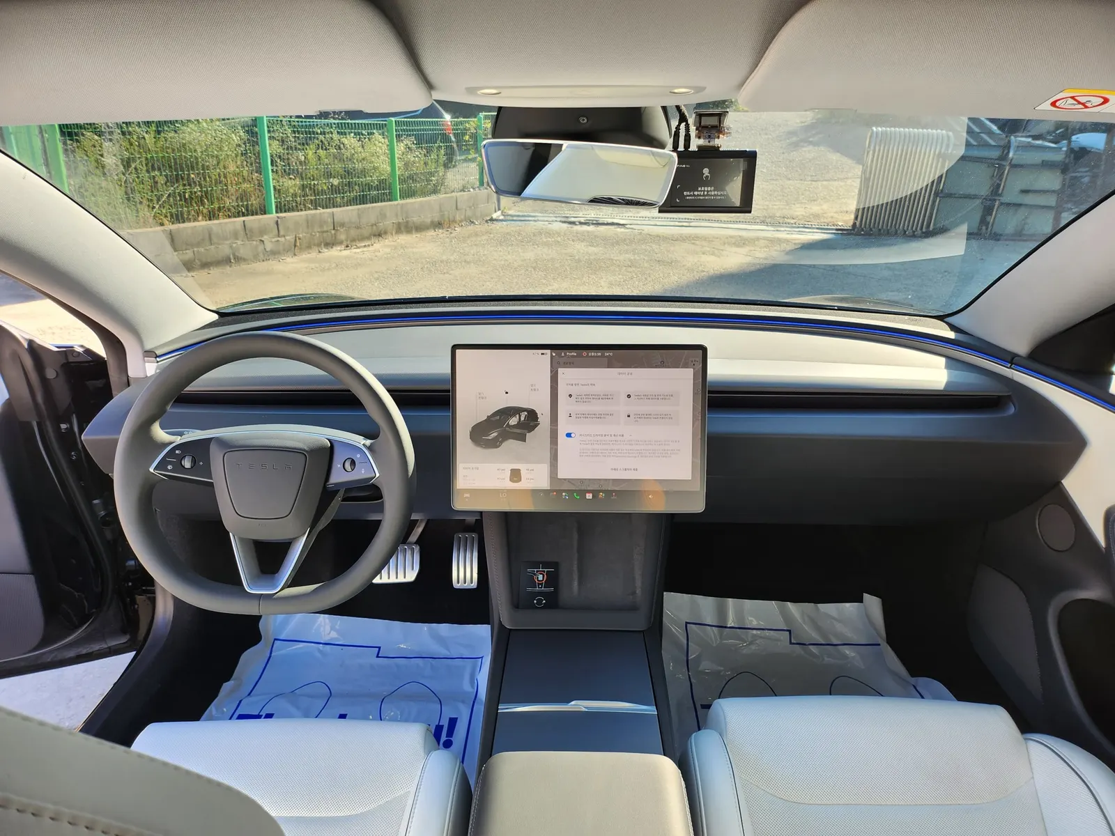 Tesla 3 AWD 2026 4/5