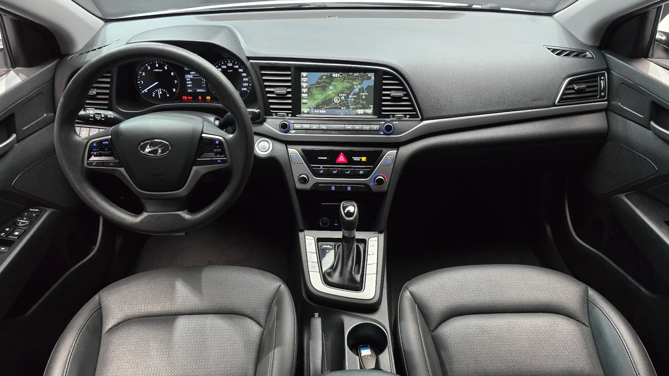 Hyundai AD 1.6 GDI 2017 4/5