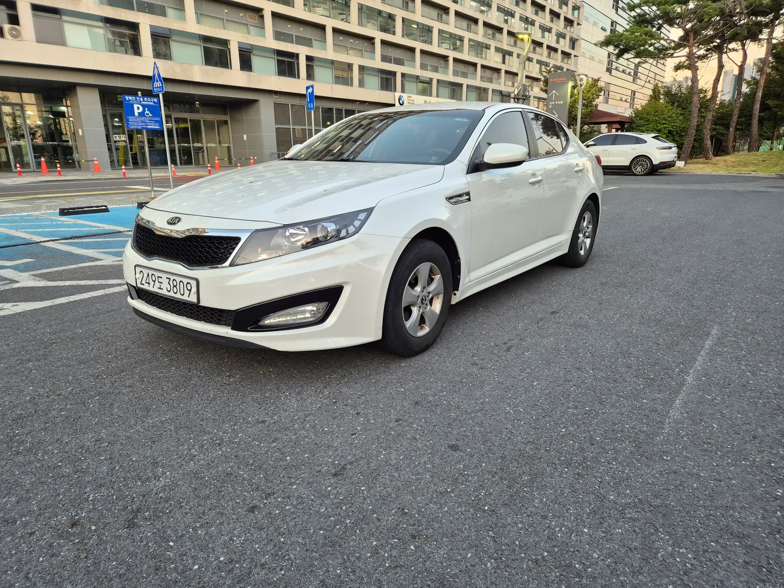 Kia K5 LPI 2012 2/5