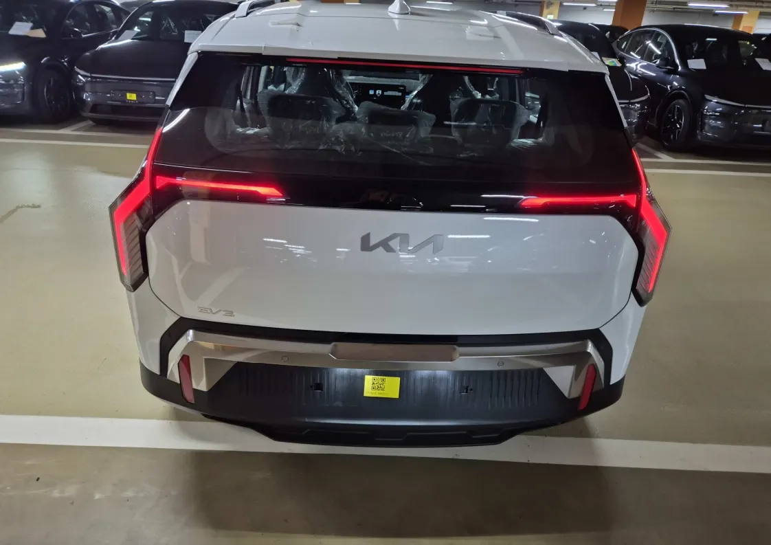 Kia EV3 2WD 2026 2/5