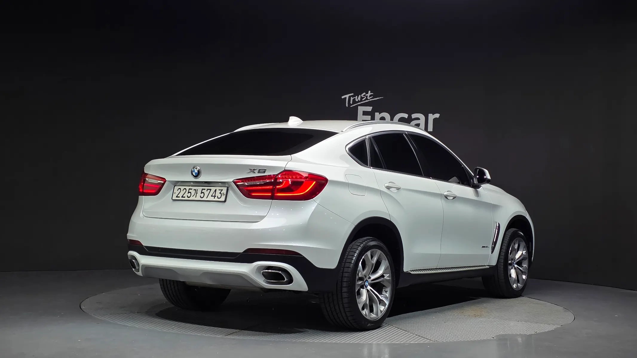 BMW X6 (F16) xDrive 30d 2018 2/21