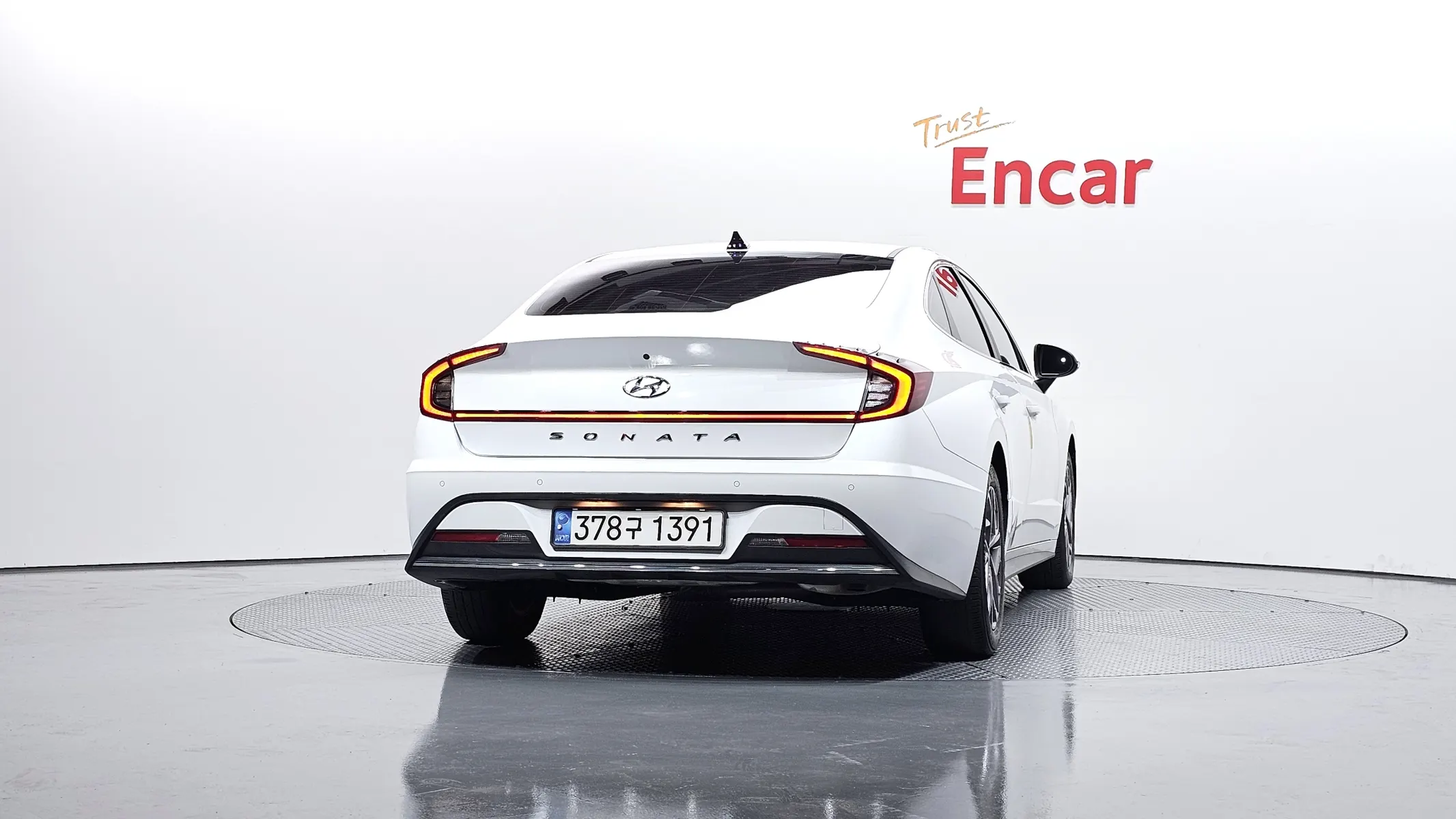 Hyundai (DN8) 2.0 LPG 2021 3/5