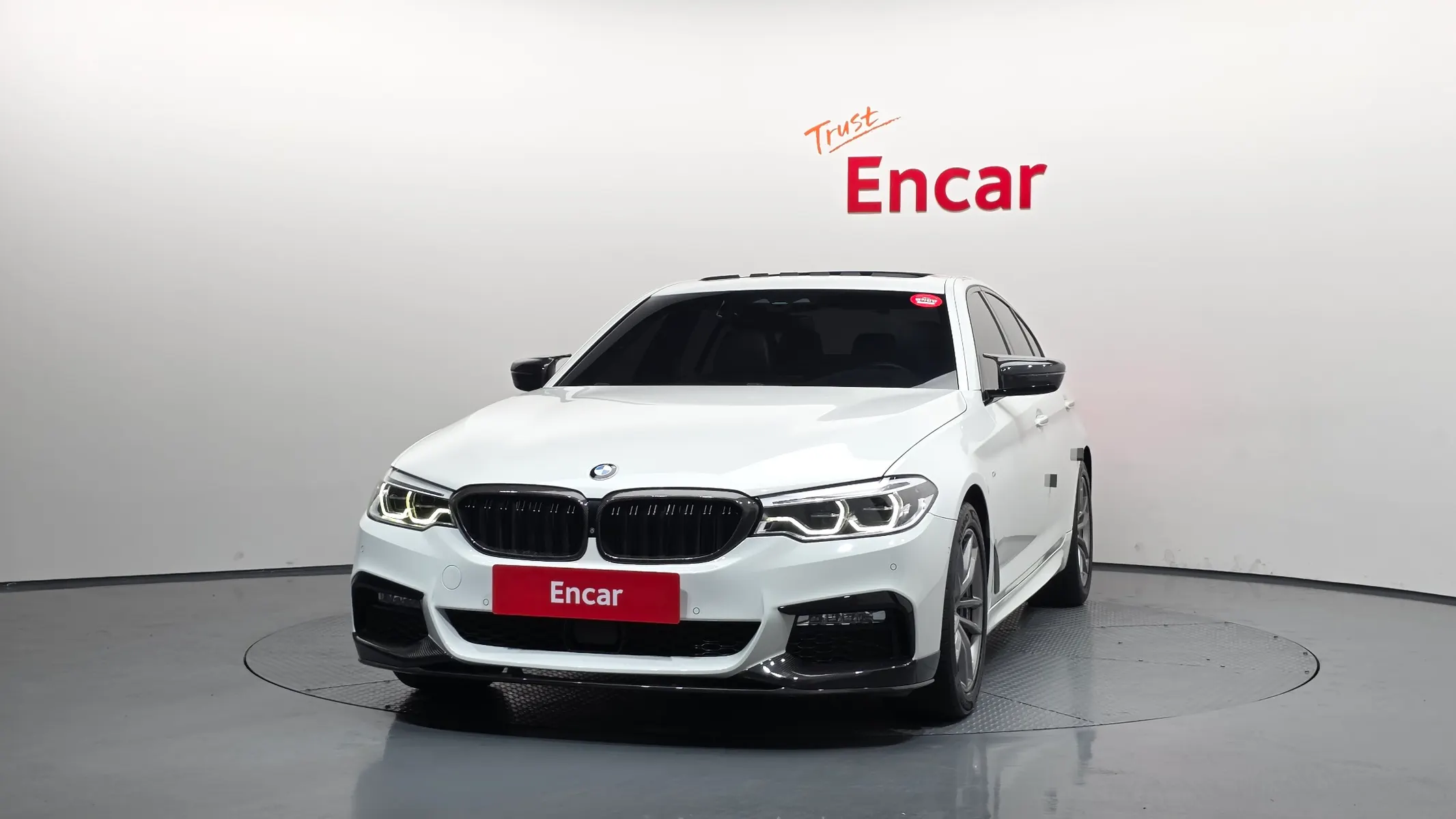 BMW 5 Series (G30) 530i M 2017 3/21