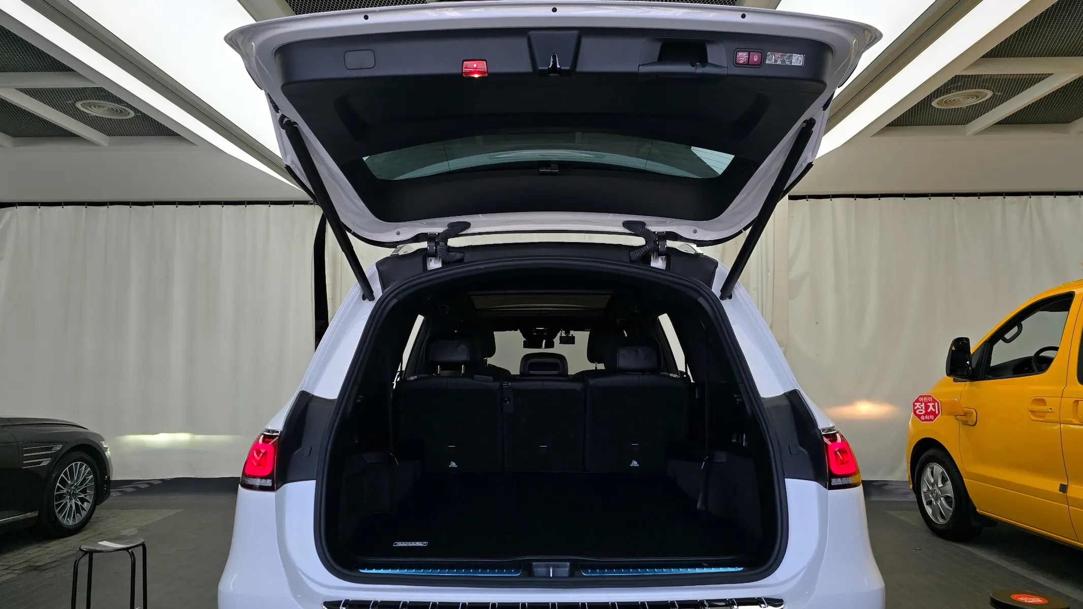 Mercedes-Benz GLS-Class X167 GLS400d 4MATIC 2022 20/21
