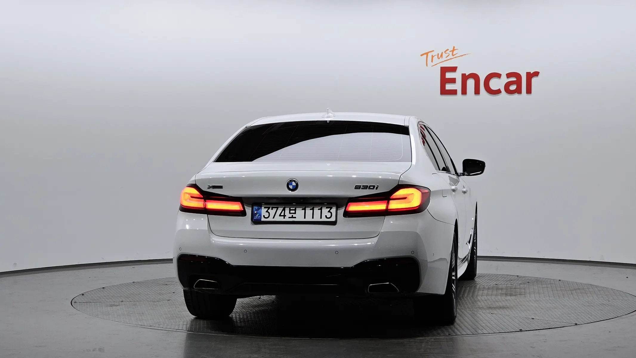 BMW 5 Series (G30) 520i 2018 3/21