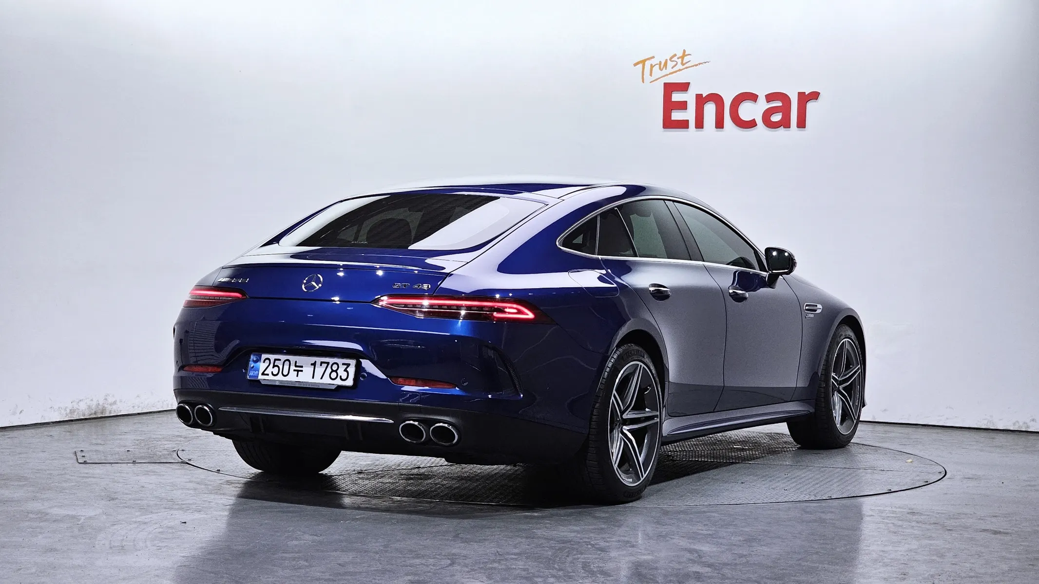 Mercedes-Benz AMG GT 4 43 4MATIC+ 2020 2/21