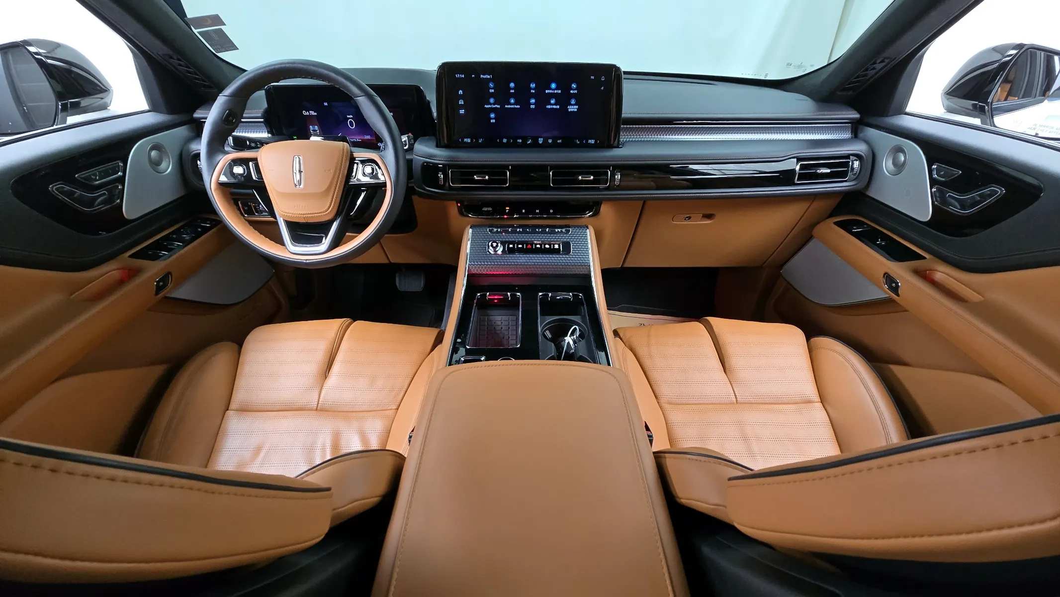 Lincoln 2 3.0 AWD 2025 4/5
