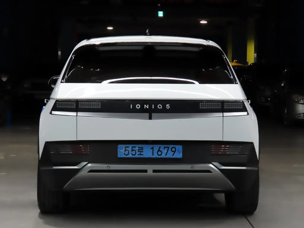 Hyundai Ioniq 5 2022 2/5