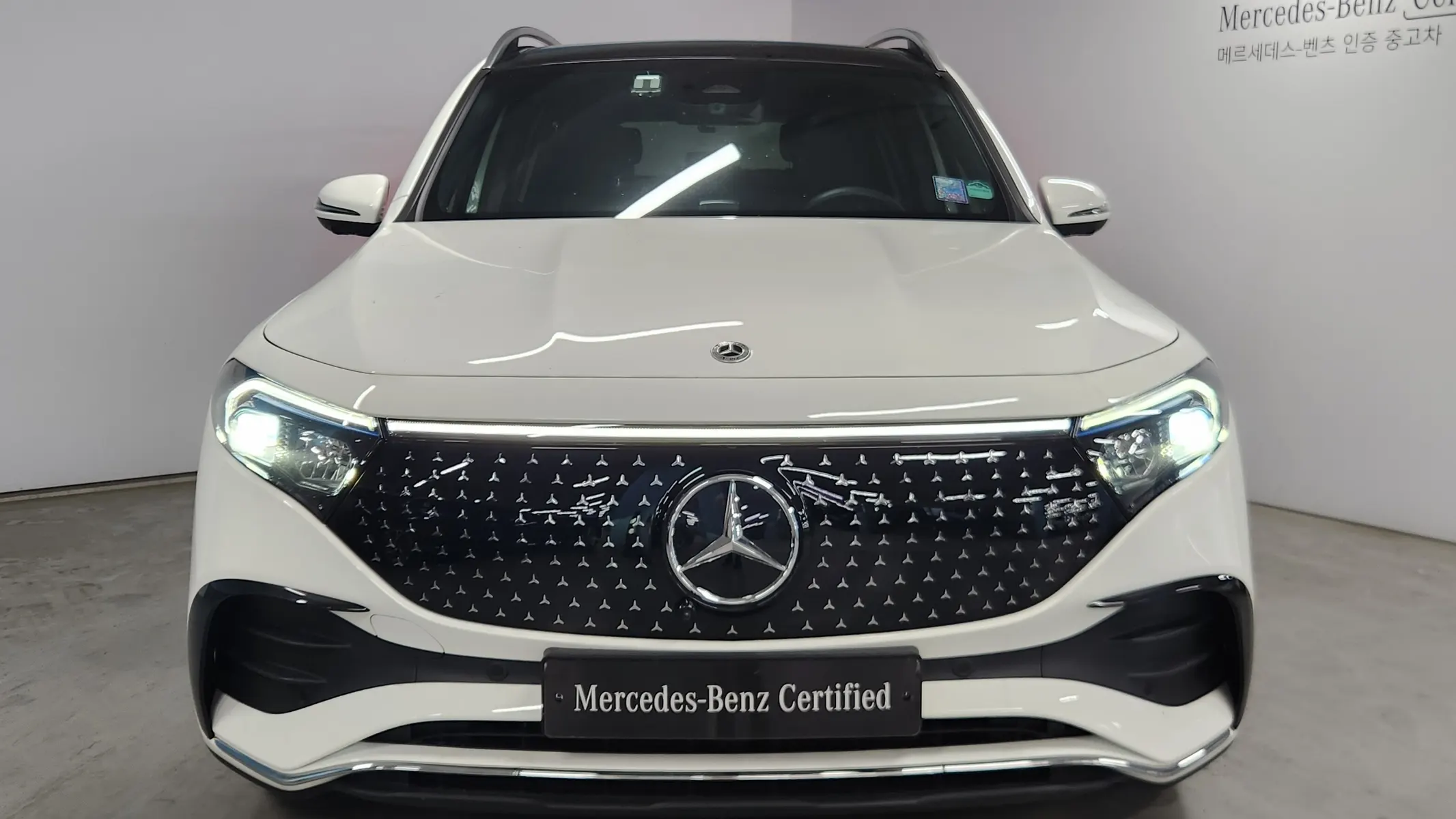 Mercedes-Benz EQB X243 EQB300 4MATIC AMG 2024 3/21