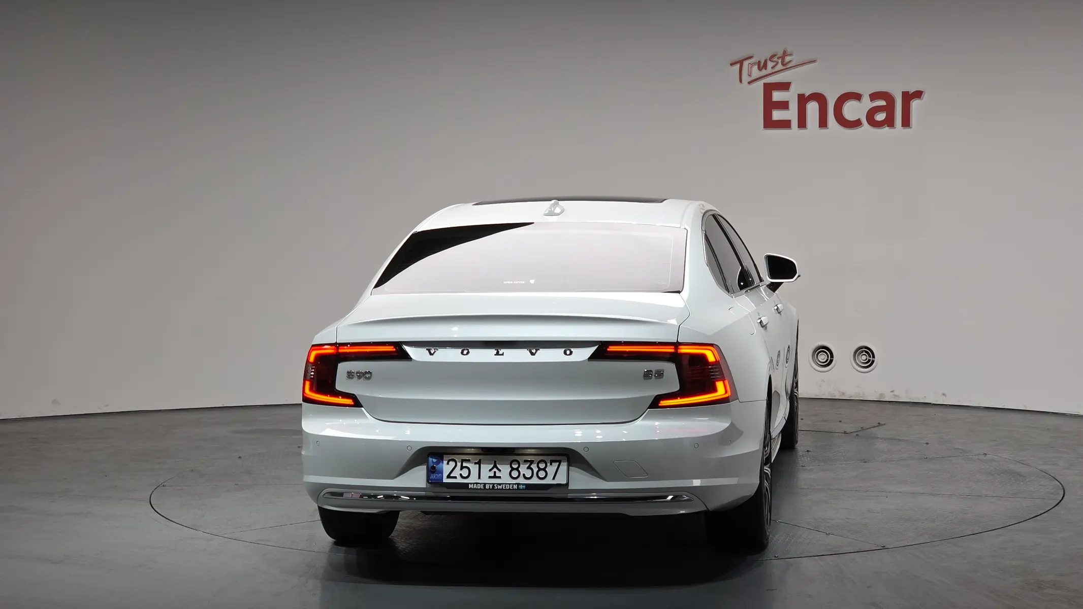 Volvo S90 B5 2021 3/5