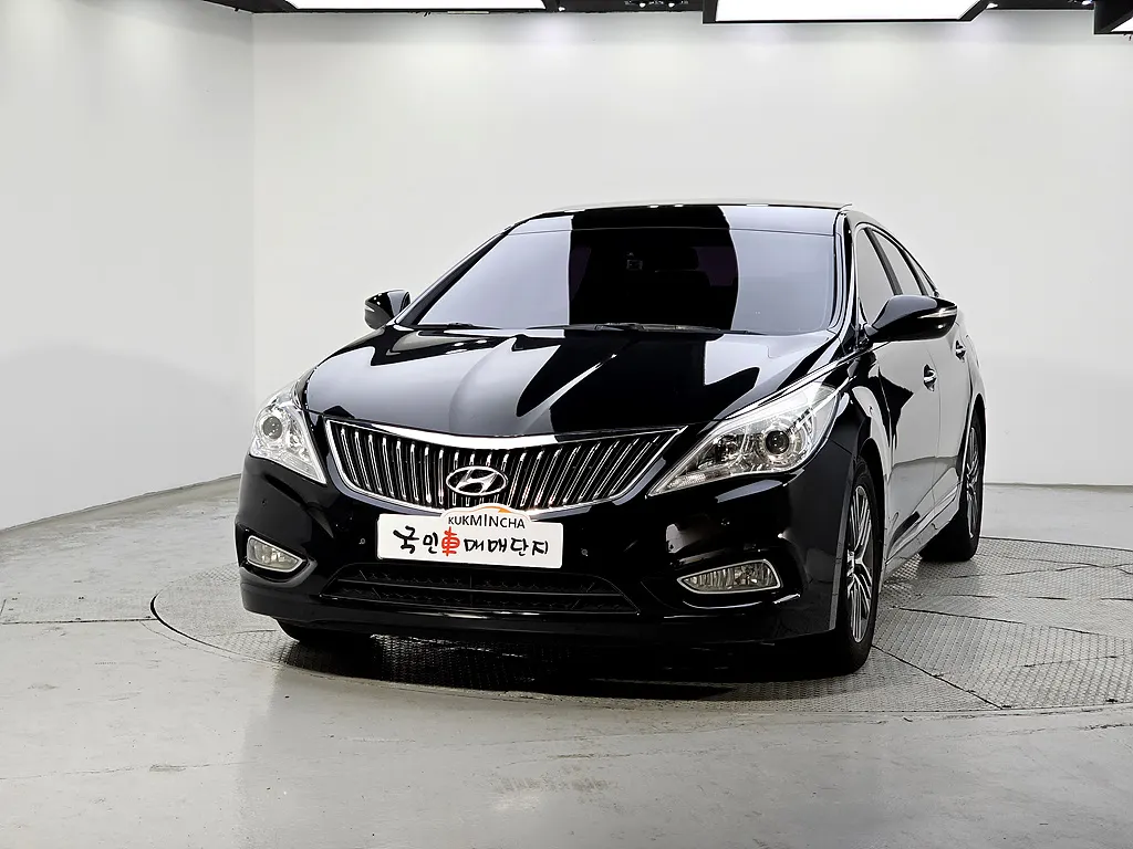 Hyundai Grandeur HG HG240 2012 2/21