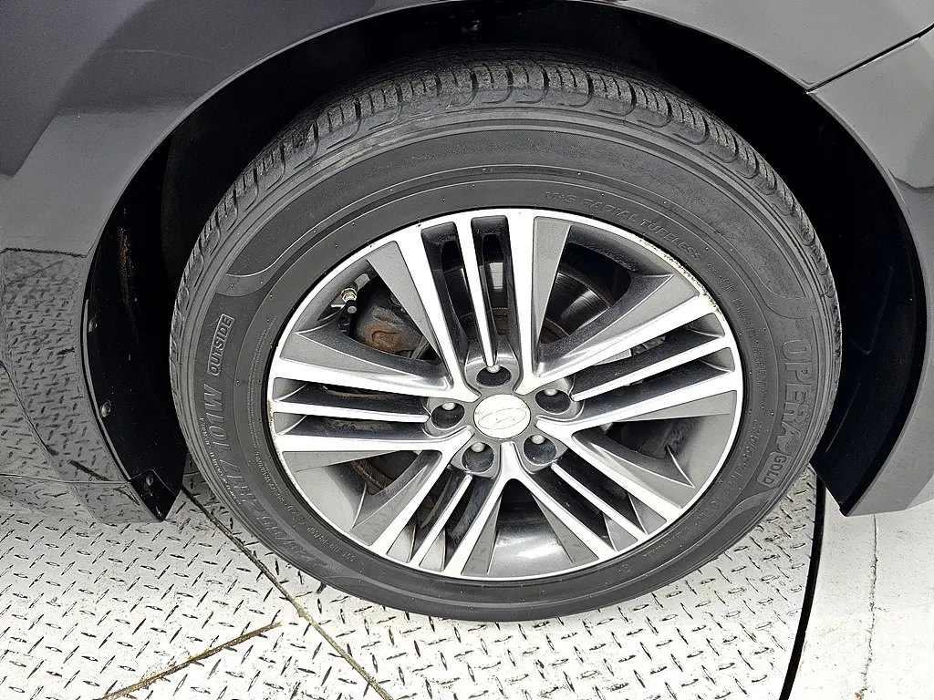 Hyundai Grandeur HG HG240 2012 20/21