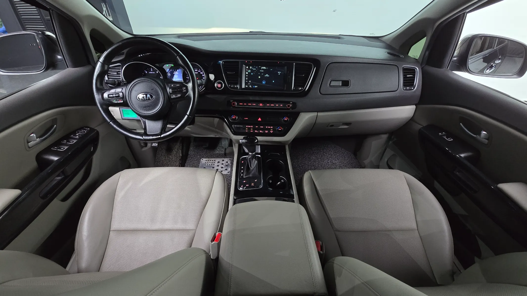 Kia 카니발 9 2014 4/5