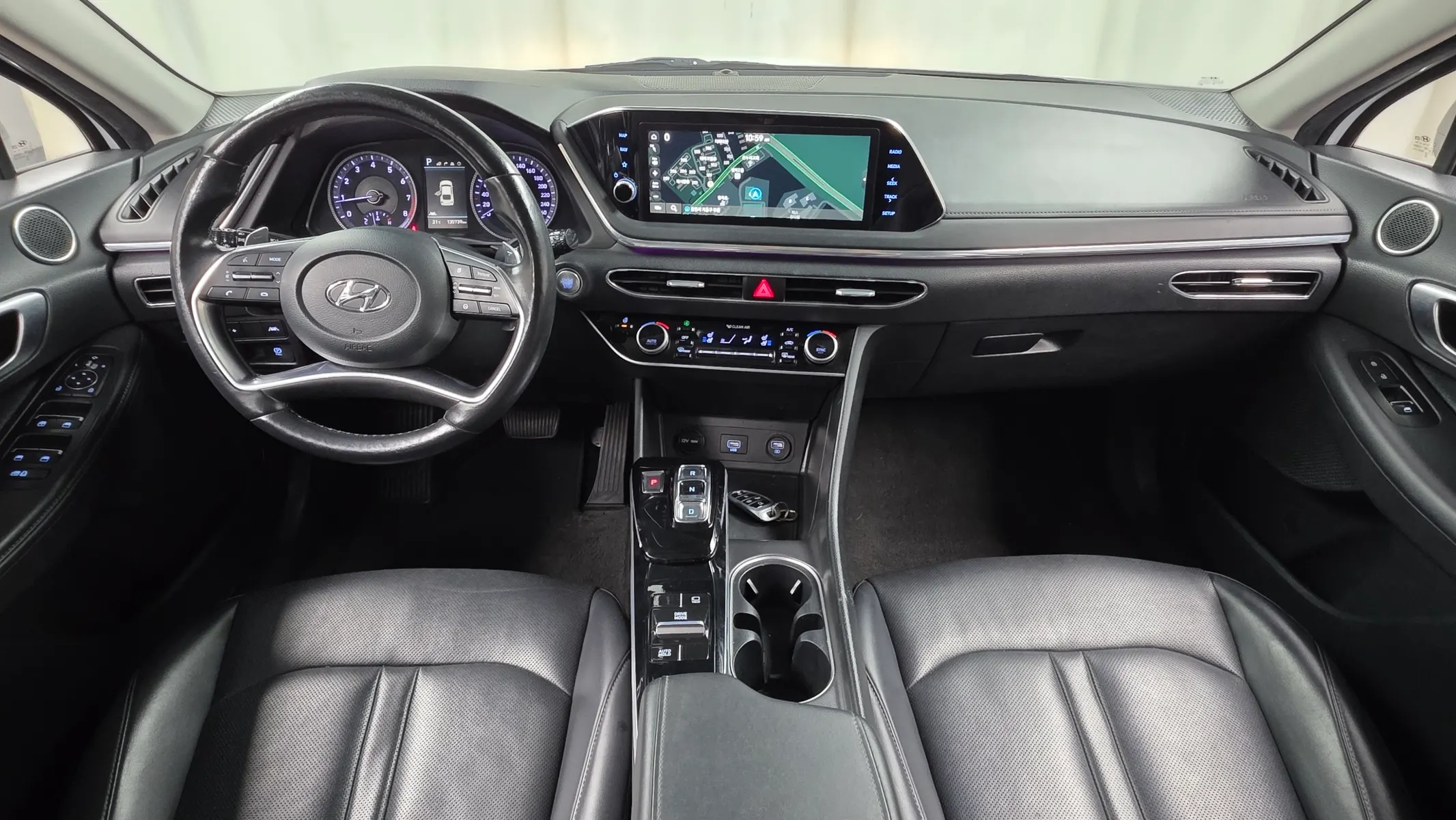 Hyundai (DN8) 2.0 LPG() 2021 4/5