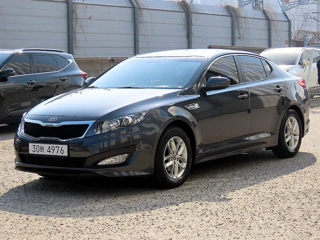 Kia K5 2.0 2011 2/18