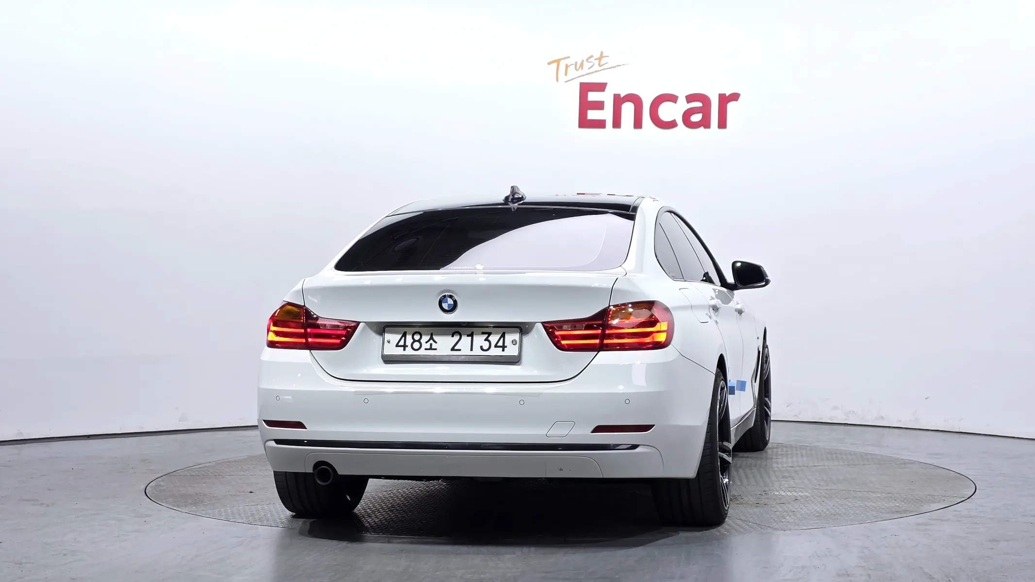 BMW 4 Series (F32) 420d xDrive 2015 3/5
