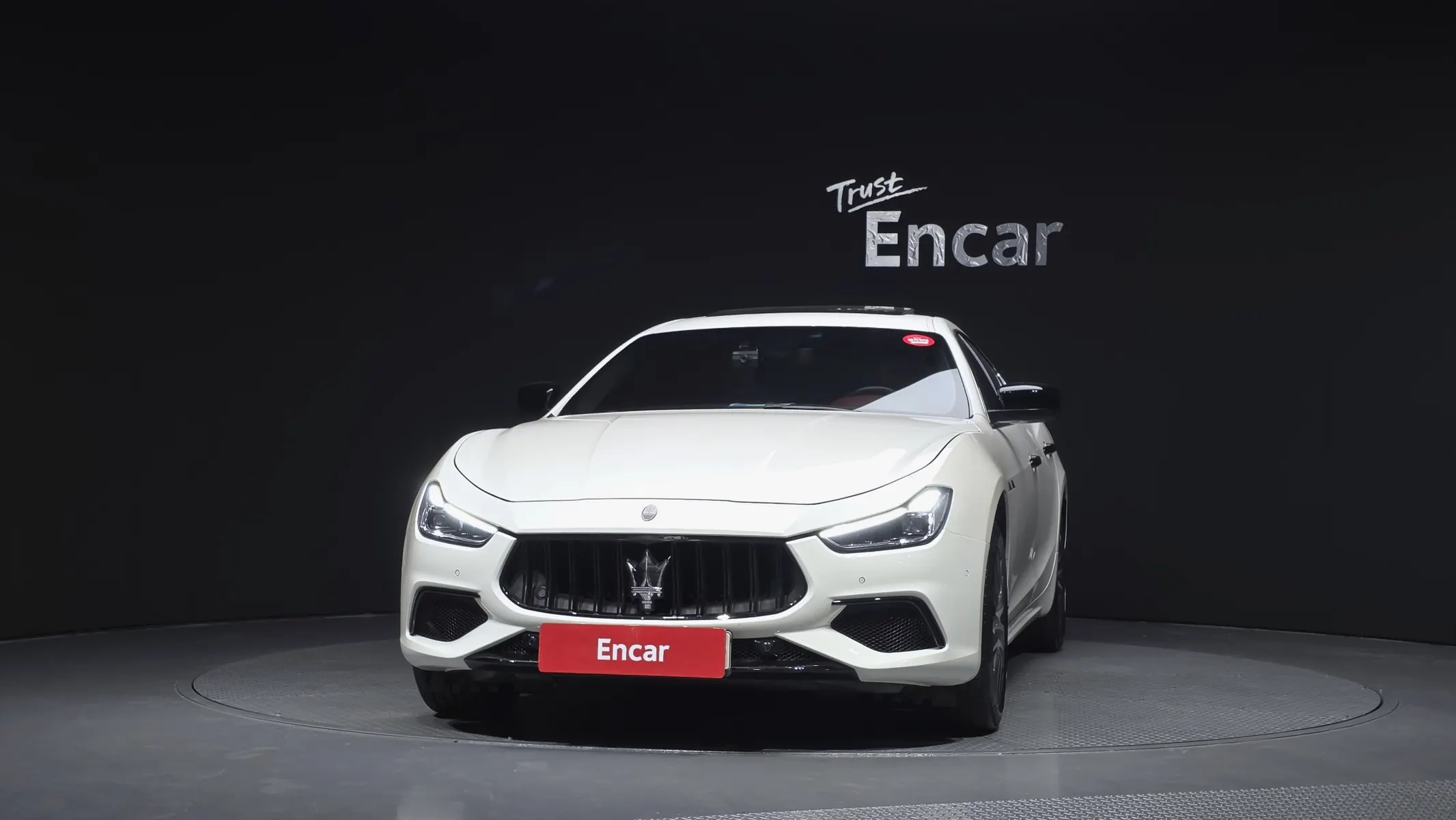 Maserati 기블리 3.0S Q4 2015 2/5