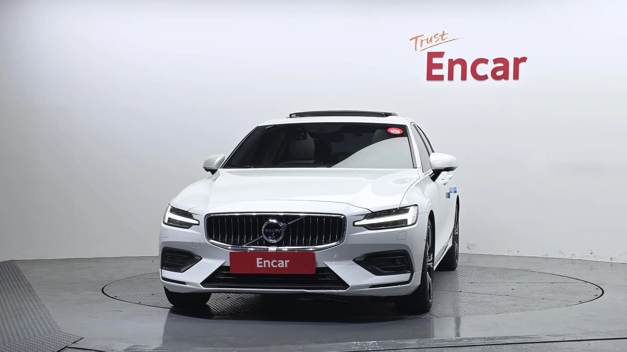 Volvo S60 3 T5 2020 2/5