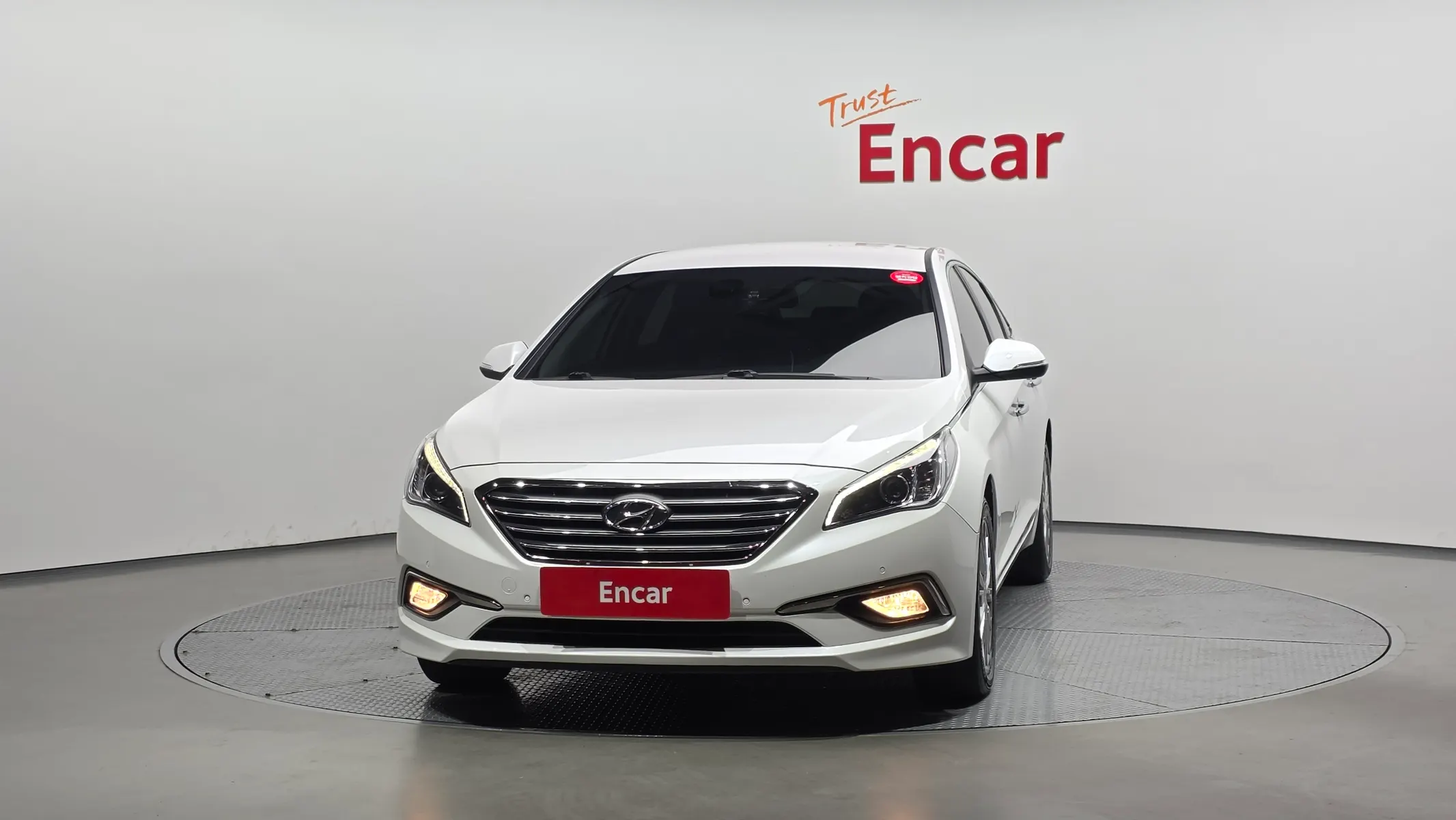 Hyundai LF 2.0 2016 2/5