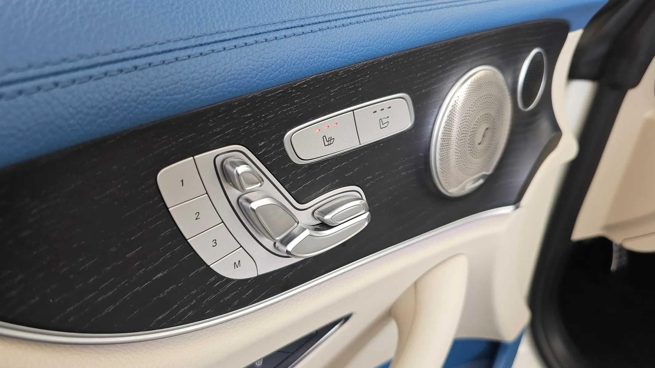 Mercedes-Benz E-Class W213 E220d 2018 35/36