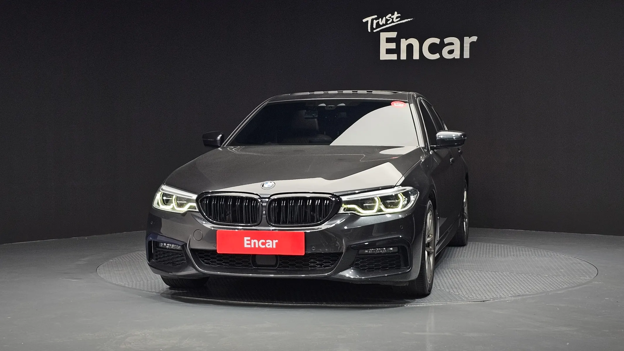BMW 5 Series (G30) 520d M 2019 3/21