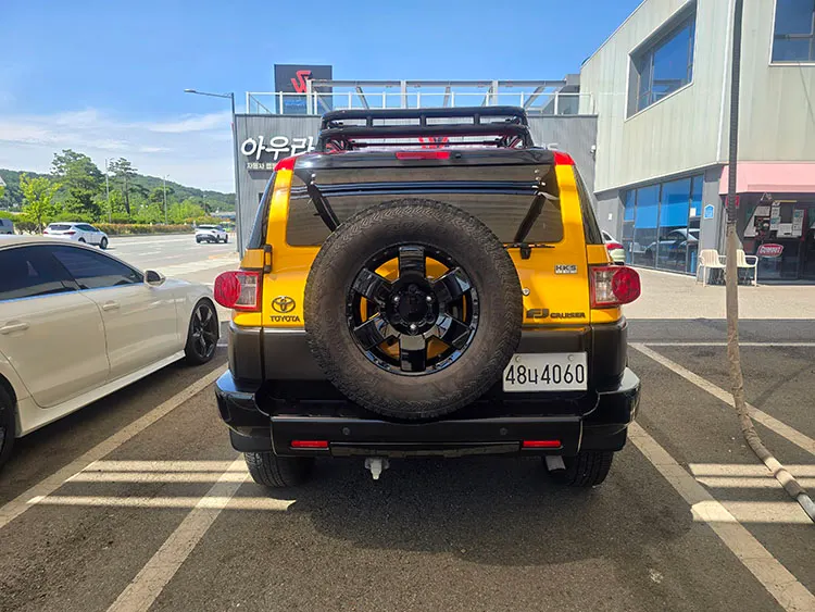 Toyota FJ 4WD V6 2007 3/5