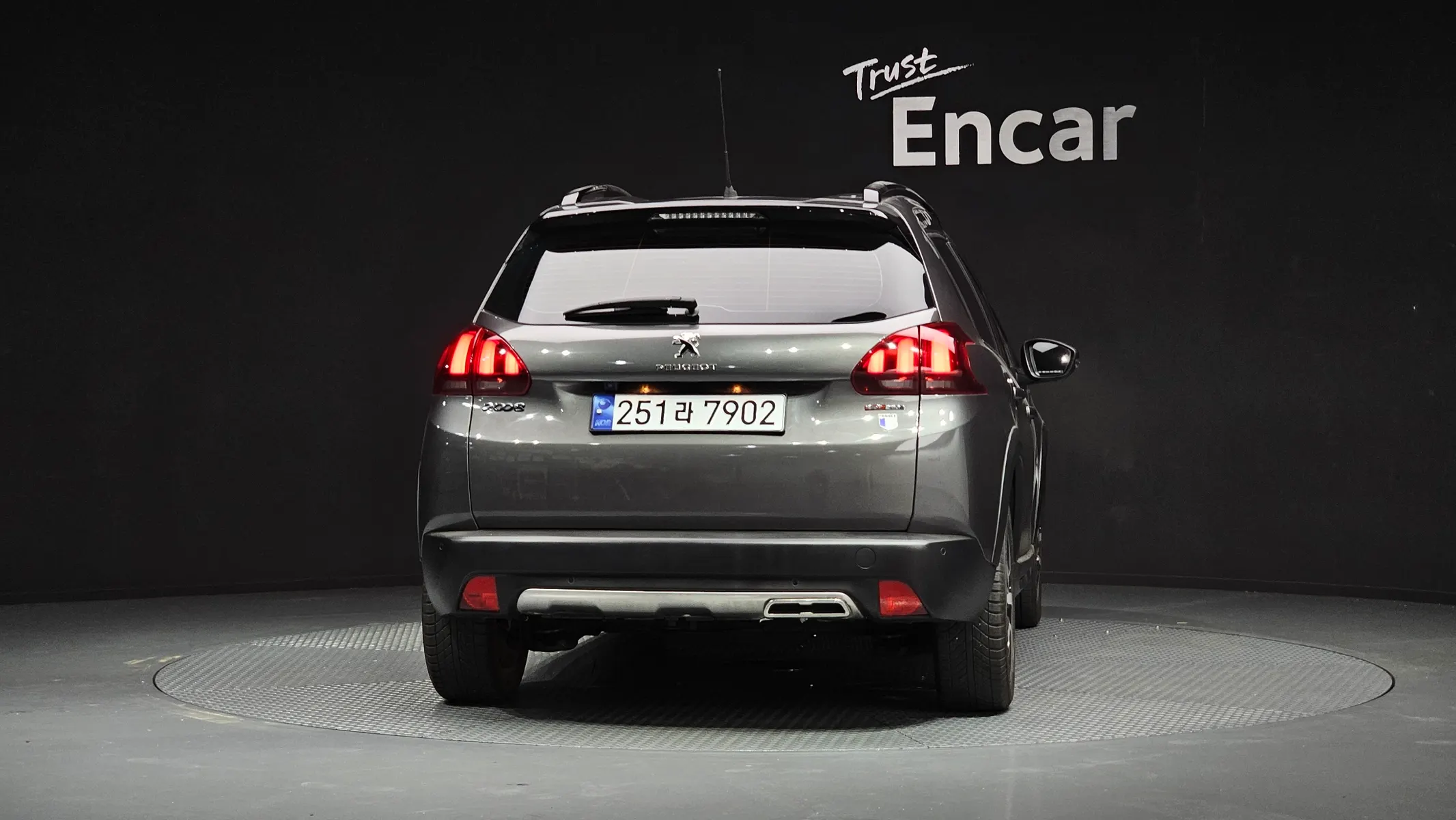 Peugeot 2008 1.5 BlueHDi GT Line 2019 3/5