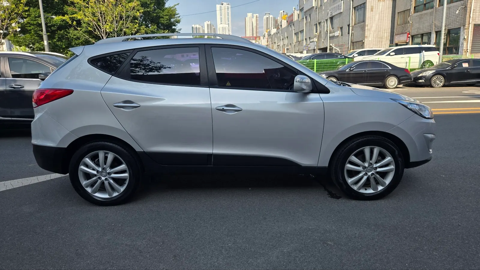 Hyundai ix 2WD LX20 2011 4/5