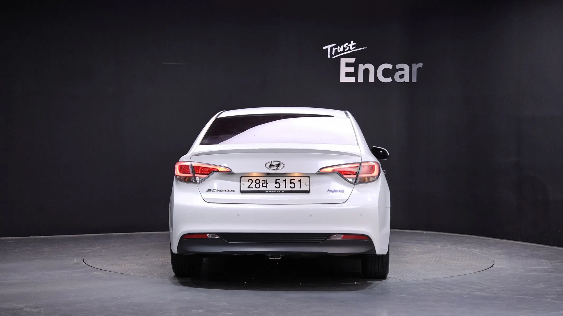 Hyundai LF 2.0 HEV 2015 3/5