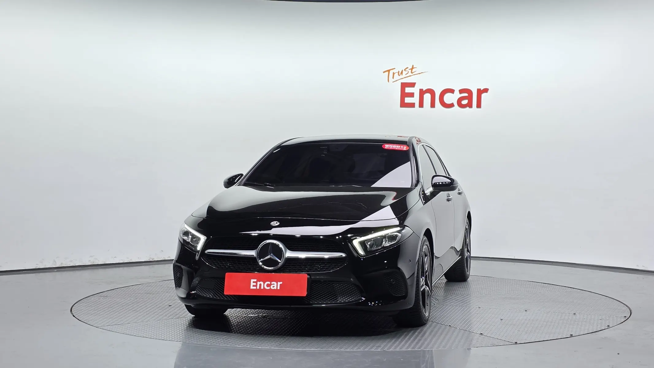 Mercedes-Benz A-Class W177 A220 2021 3/32