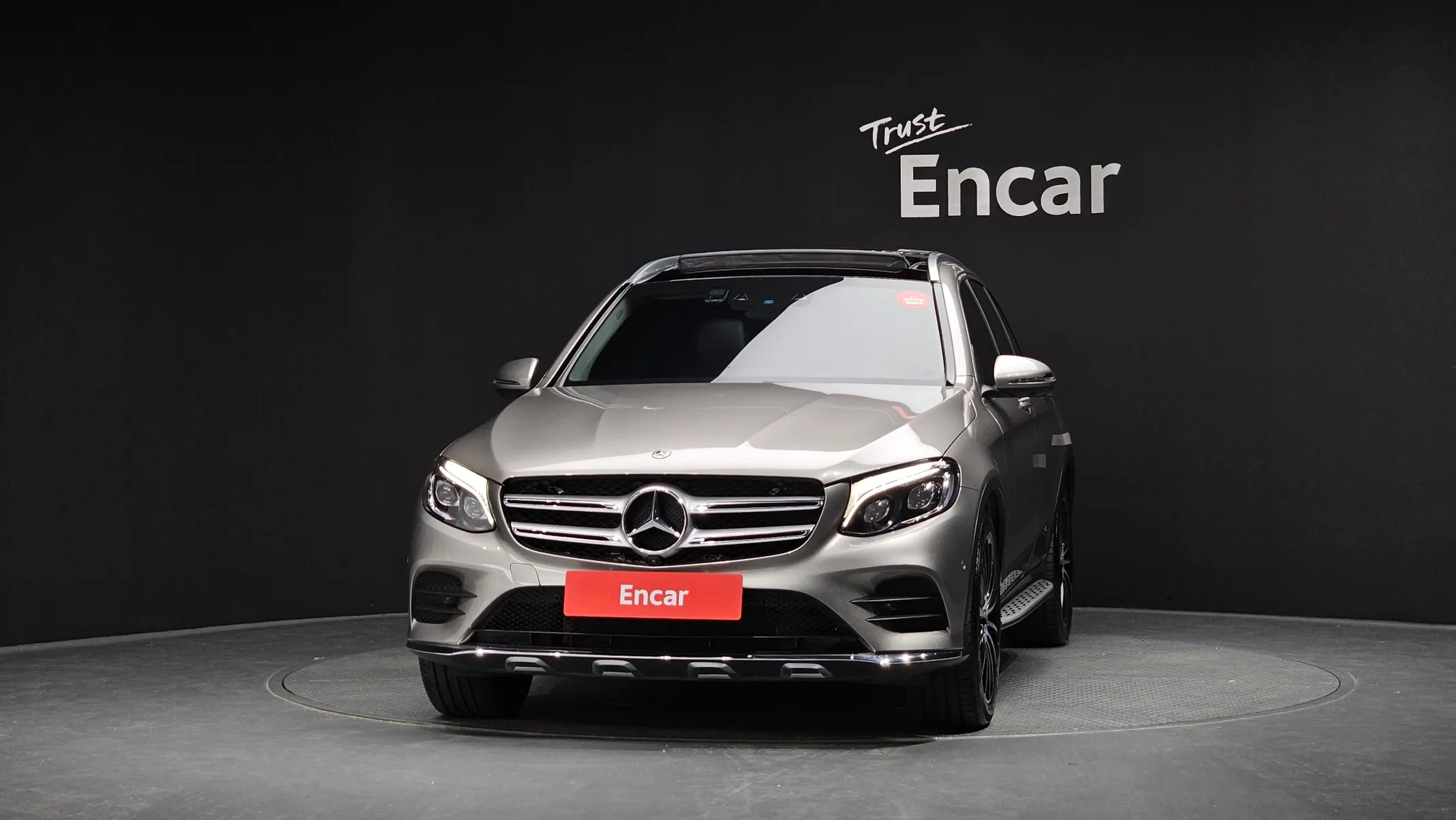 Mercedes-Benz GLC-Class X253 GLC300 4MATIC AMG Line 2019 3/39
