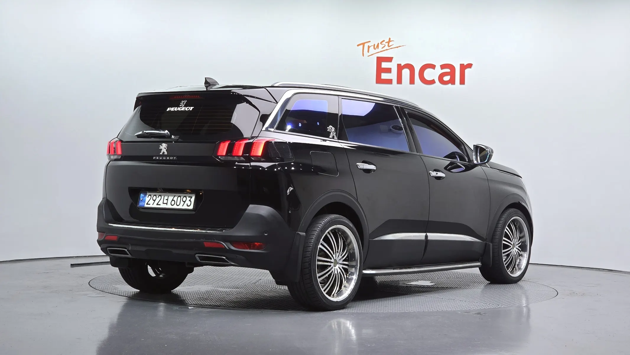 Peugeot 5008 2 1.6 BlueHDi GT Line 2018 2/33
