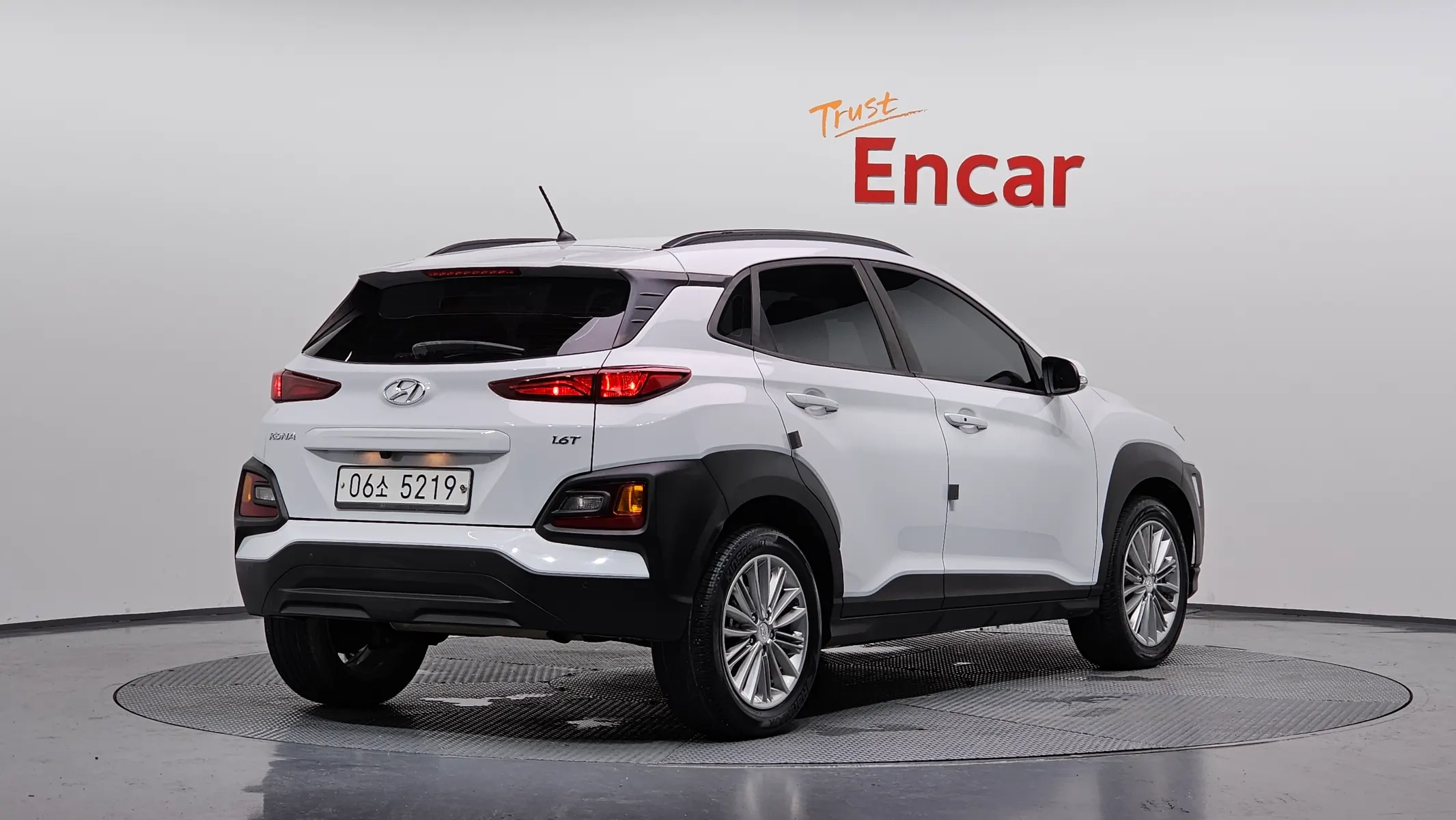 Hyundai Kona 1.6 2WD 2019 2/32